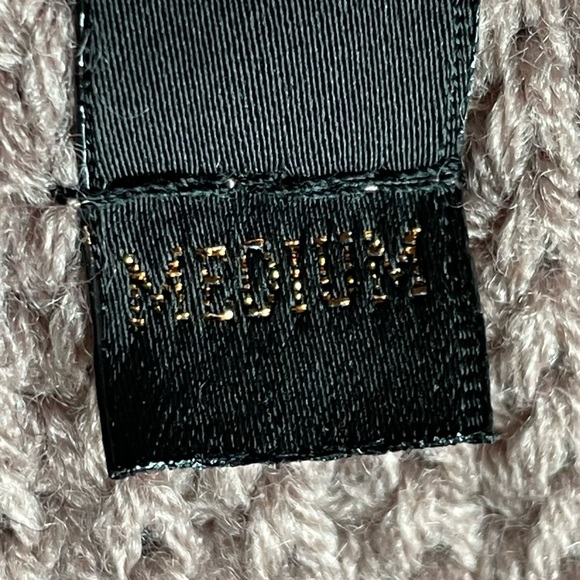 LOVE TREE Twist Back Sweater Sz M - Picture 8 of 10